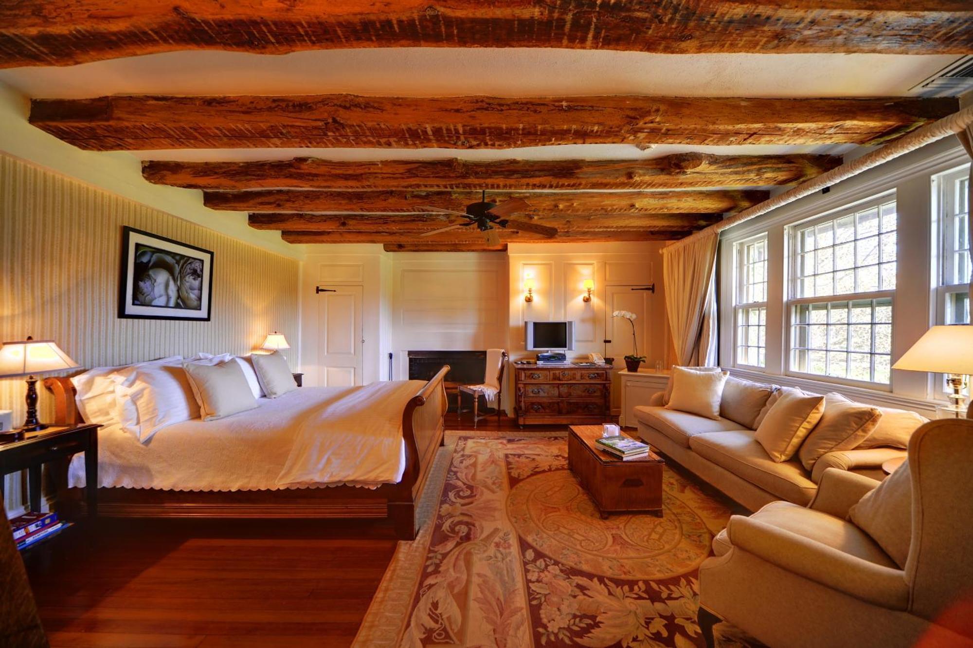The Baker House 1650 Bed & Breakfast East Hampton Bilik gambar