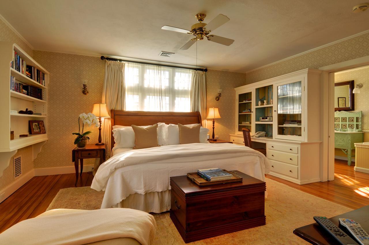 The Baker House 1650 Bed & Breakfast East Hampton Luaran gambar