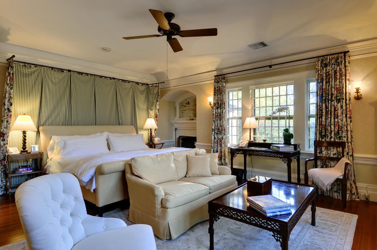 The Baker House 1650 Bed & Breakfast East Hampton Luaran gambar